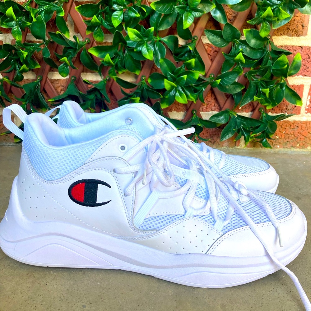 Men’s White Champion Athletic Tennis Shoe